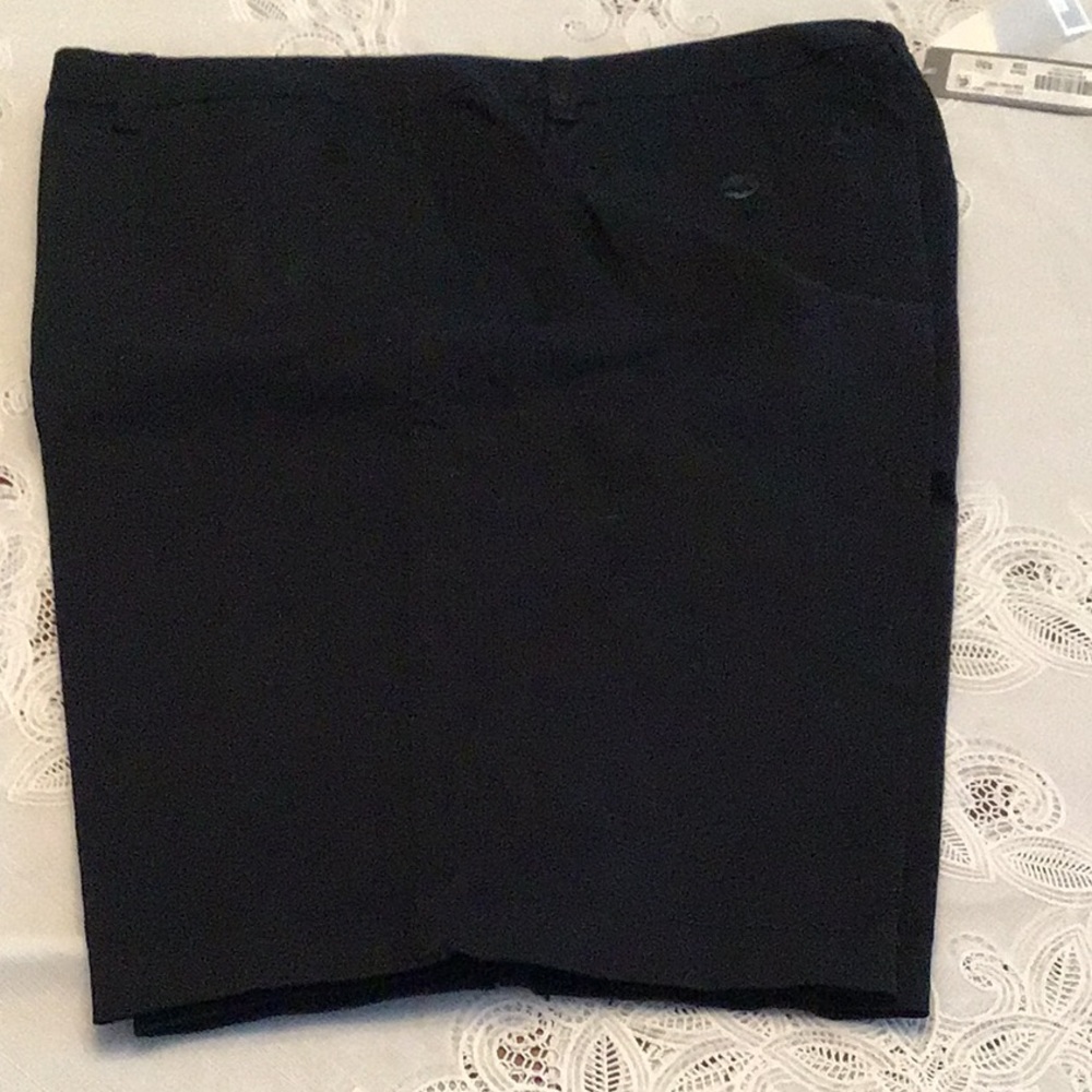 FRONT ZIP COTTON SHORTS